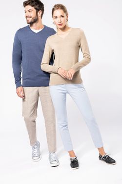 MÄNNER V-NECK SWEATER