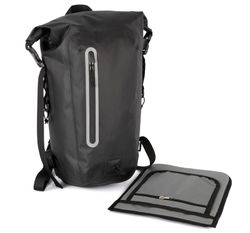Mochila impermeable con compartimento para el casco