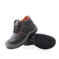 PACIO, bota S3 de piel vacuno con cordones