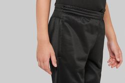 Jogginghose des Jungen