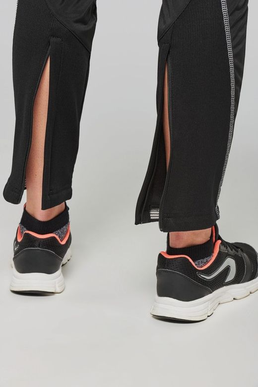 PANTALÓN DE ENTRENAMIENTO