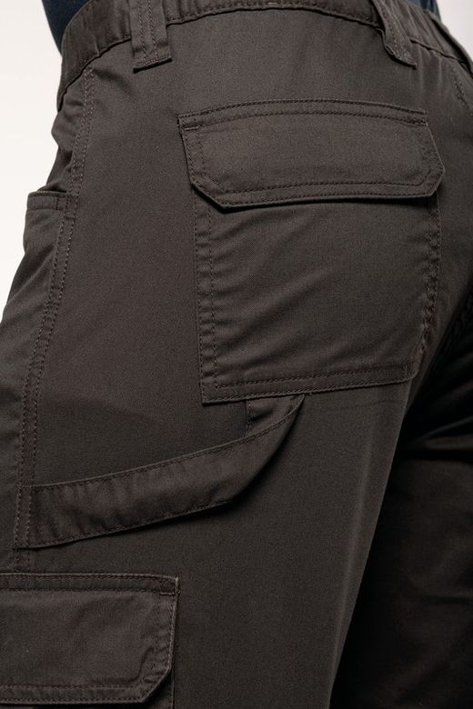 Eco-responsible multi-pocket trousers