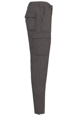 Leichte Herrenhose mit mehreren Taschen