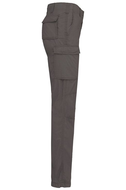 Leichte Damenhose mit mehreren Taschen