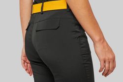 FRAUENHOSE