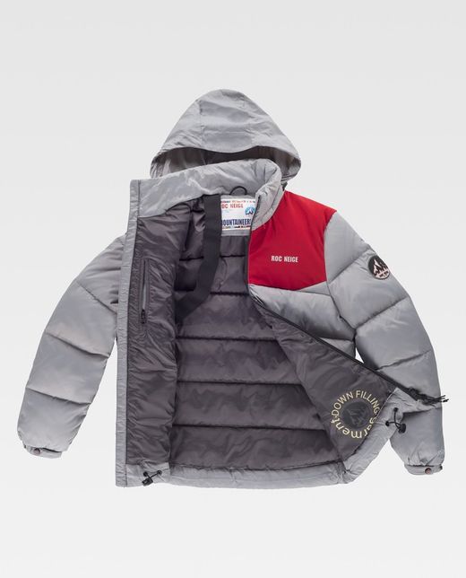 Parka Exterior: 100% Nylon reciclado. Relleno: 100% Pluma de pato reciclada. Forro: 100% Poliéster. de color Gris Ref: 12103103