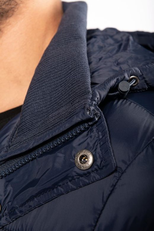 Parka acolchoada leve com capuz para homem