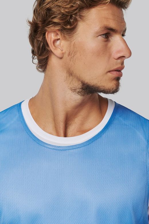 Multisport Markierungshemd. Aus leichtem Netzgewebe