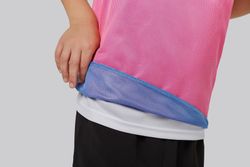 Beidseitig tragbares Multisport-Leibchen für Kinder