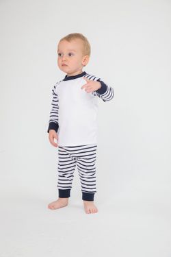 Gestreifter Pyjama
