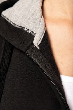 HOODIE UND ZIPPER