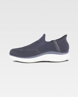Zapatilla de color Gris