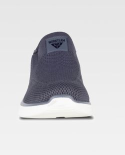 Zapatilla de color Gris