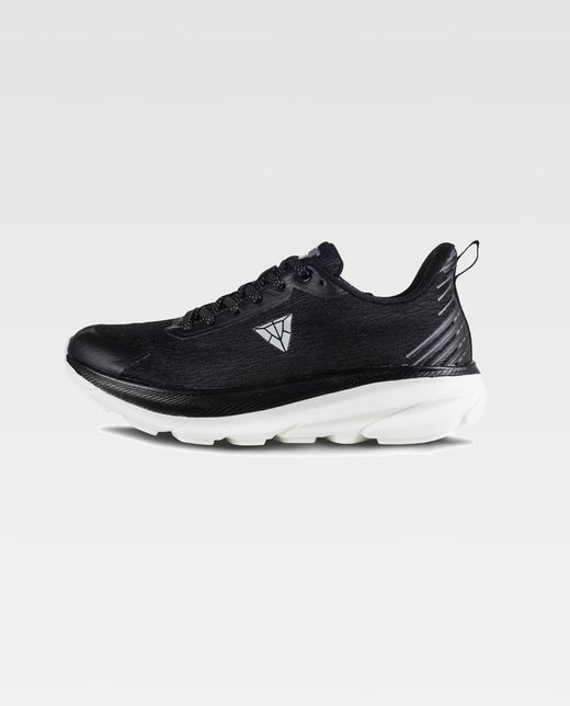 Zapatilla de color Negro