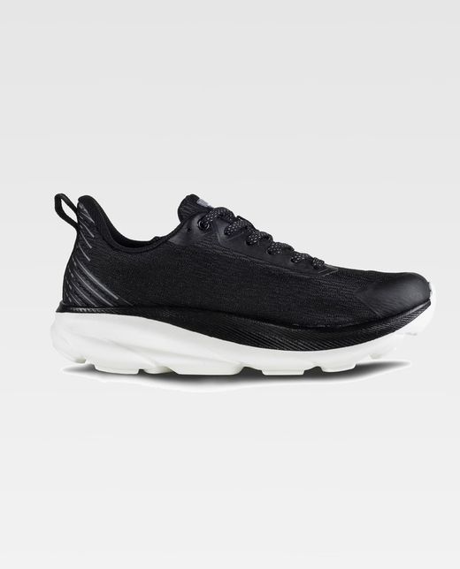 Zapatilla de color Negro