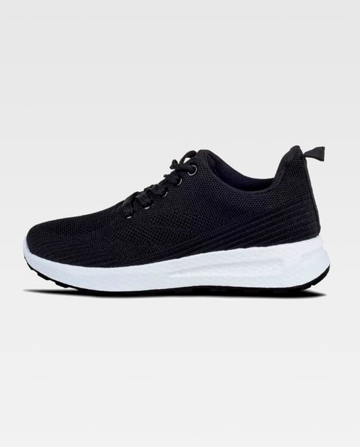 Zapatilla de color Negro | PROTECCIÓN