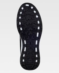 Zapatilla de color Negro | PROTECCIÓN