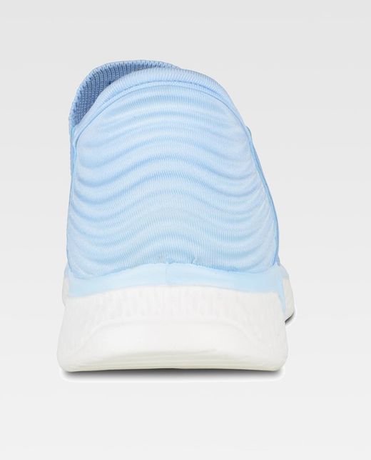 Zapatilla de color Turquesa Claro