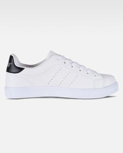 Sneaker mit passenden Schnürsenkeln EVA Sohle Weiß