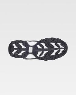 Trecking Schuh mit Schnürsenkeln PU-Oberstoffen und kombinierten Farben TPR Sohle Braun Schwarz