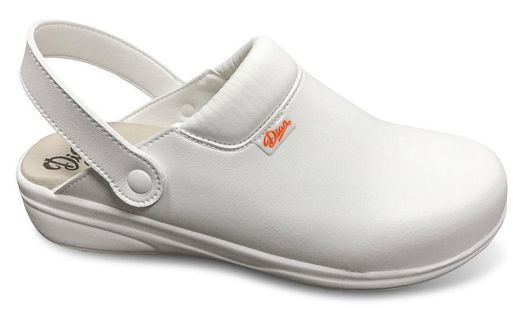 Clog mit klappbarem Fersenstützgurt aus atmungsaktiver technischer Mikrofaser mit Polsterung am Spann, um Reibung zu vermeiden. Farbe Weiß